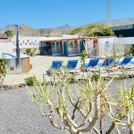 Alisios Hot Tub, Piscina Y Naturaleza Buzanada